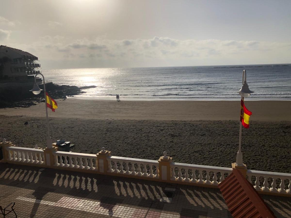 Espectacular En Primera Linea De La Playa Телде Екстериор снимка