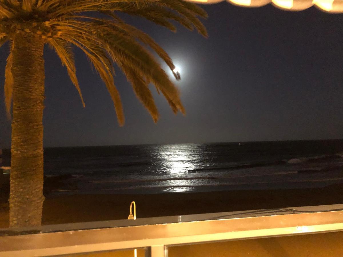 Espectacular En Primera Linea De La Playa Телде Екстериор снимка